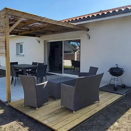Prázdninový dům La Maison De La Cote, Entre Lacs Et Ocean *